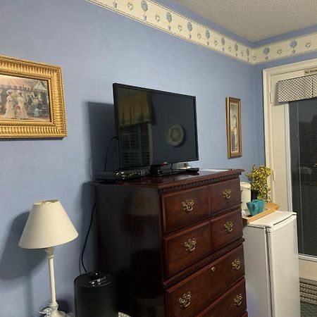 Weatherpine Inn Niagara-on-the-Lake Екстериор снимка