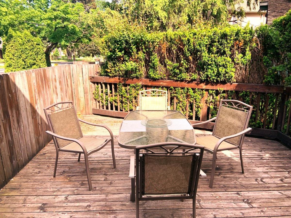 Weatherpine Inn Niagara-on-the-Lake Екстериор снимка