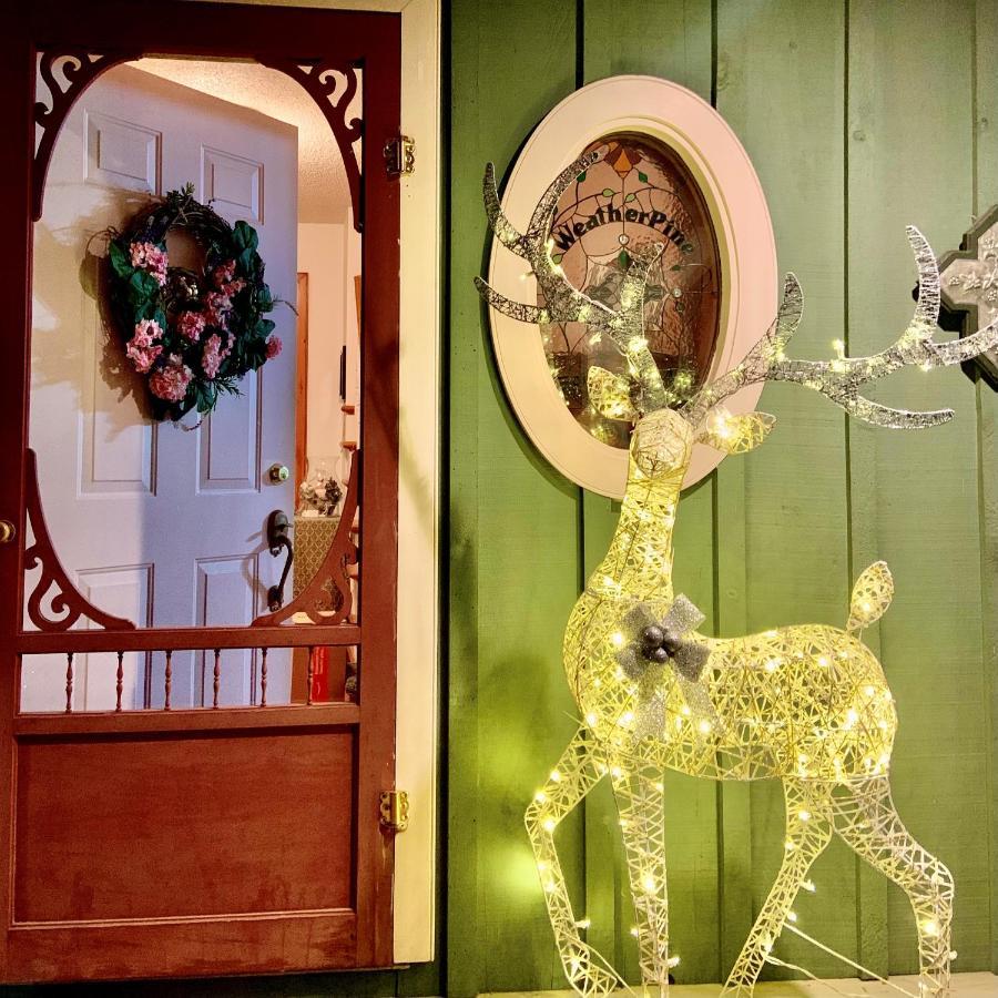 Weatherpine Inn Niagara-on-the-Lake Екстериор снимка