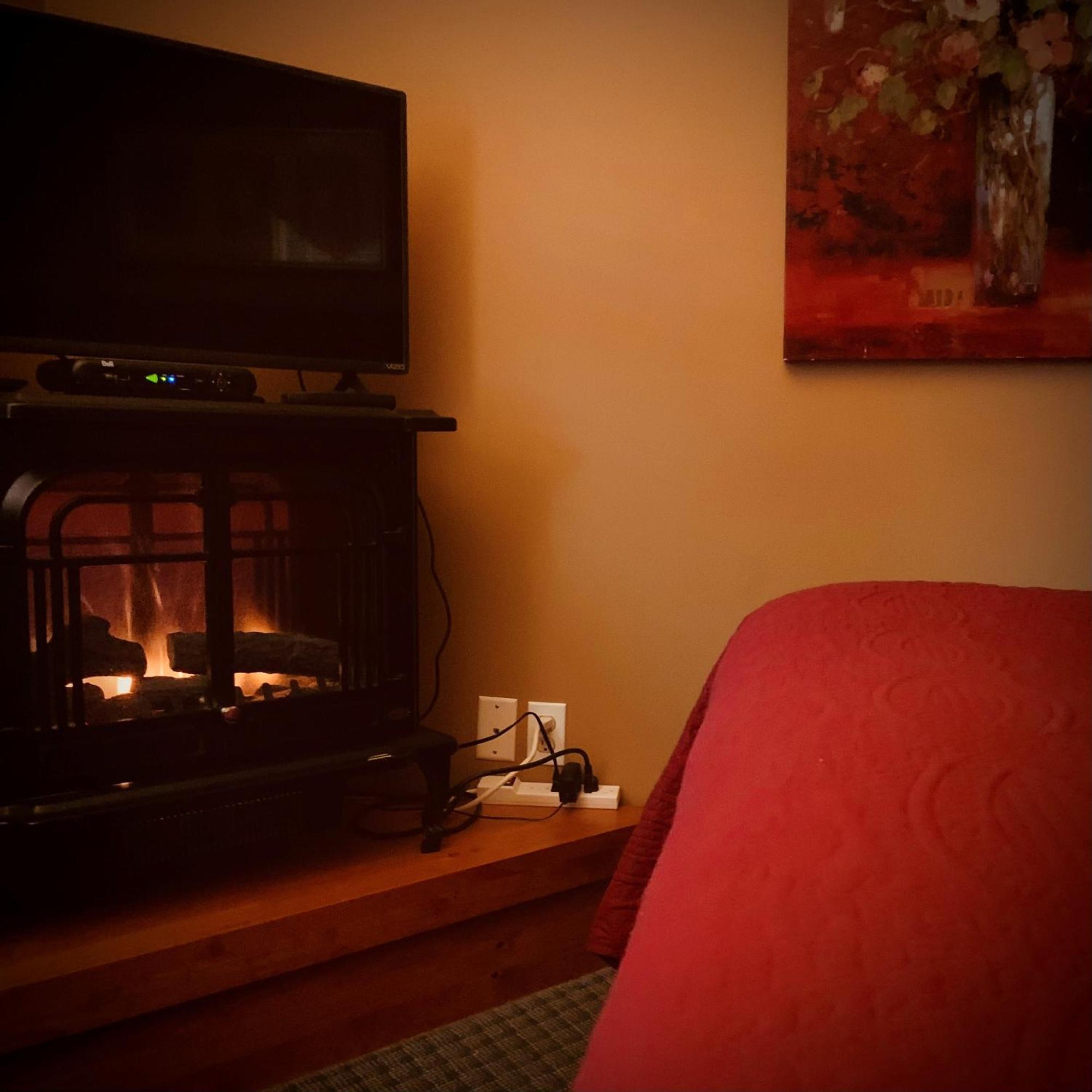 Weatherpine Inn Niagara-on-the-Lake Екстериор снимка